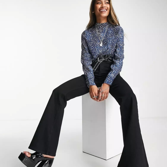 Mango Blouse - Picture 2 of 13